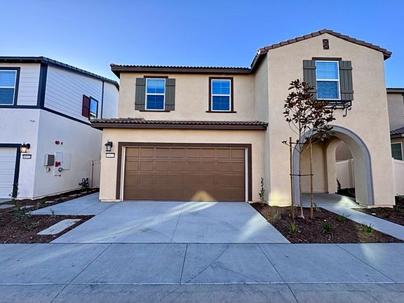 2nd image of 36623 Camino Springs Ave