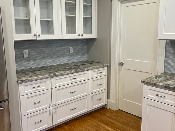 5th image of 41 Carleton Rd
