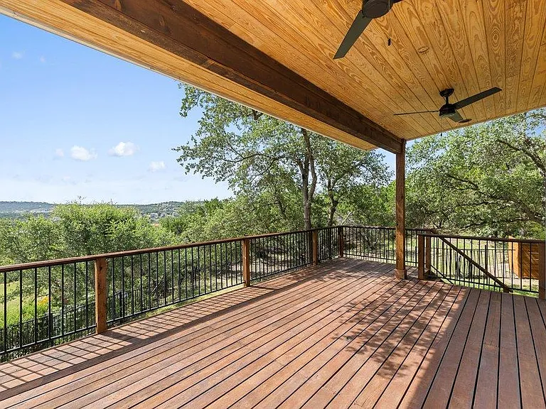17133 Majestic Ridge Rd — Photo 28