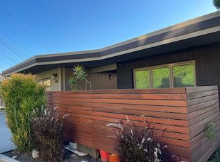 1401 Corona Dr, Glendale, CA 91205