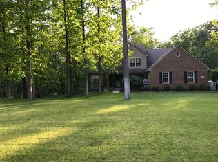 13257 Redmonds Hill Ct, Chelsea, MI 48118