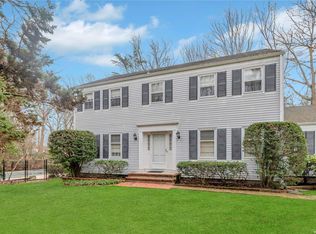 2 Harbor Hills Dr, Port Jefferson, NY 11777