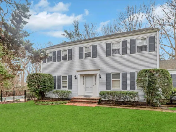 2 Harbor Hills Drive, Port Jefferson, NY 11777