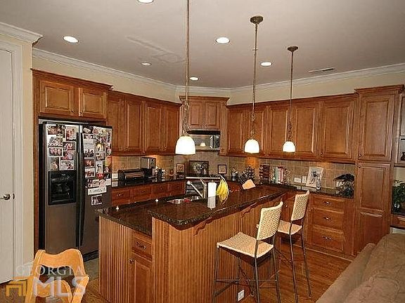 4th image of 2202 Edgartown Ln SE Unit 4