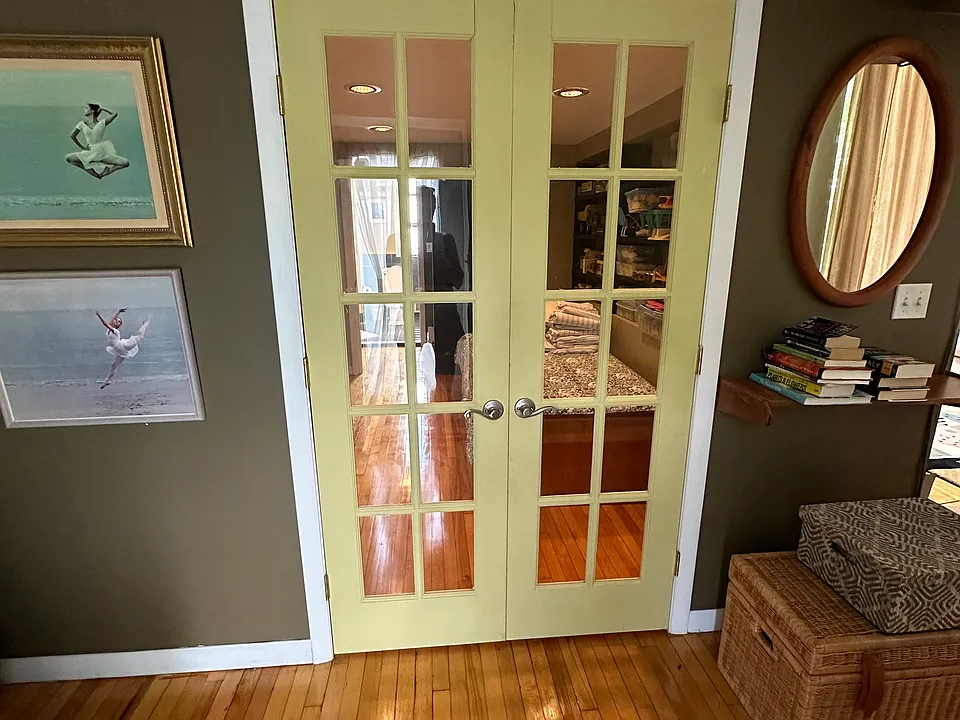 Doors from office nook into 2nd bedroom