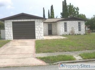 5850 Consuello Dr, Holiday, FL 34690