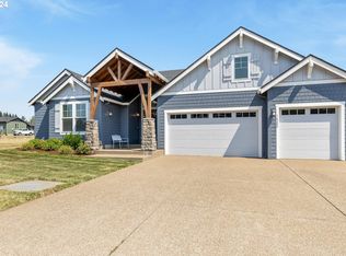 16200 S Bennett Ln, Oregon City, OR 97045