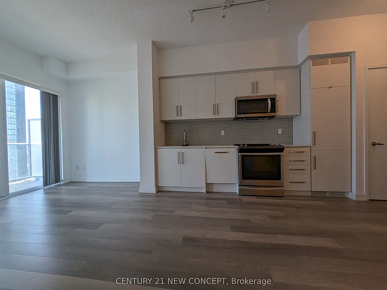 5180 Yonge St #1408 — Photo 4
