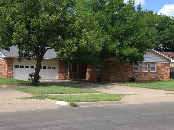 3rd image of 3512 52nd St