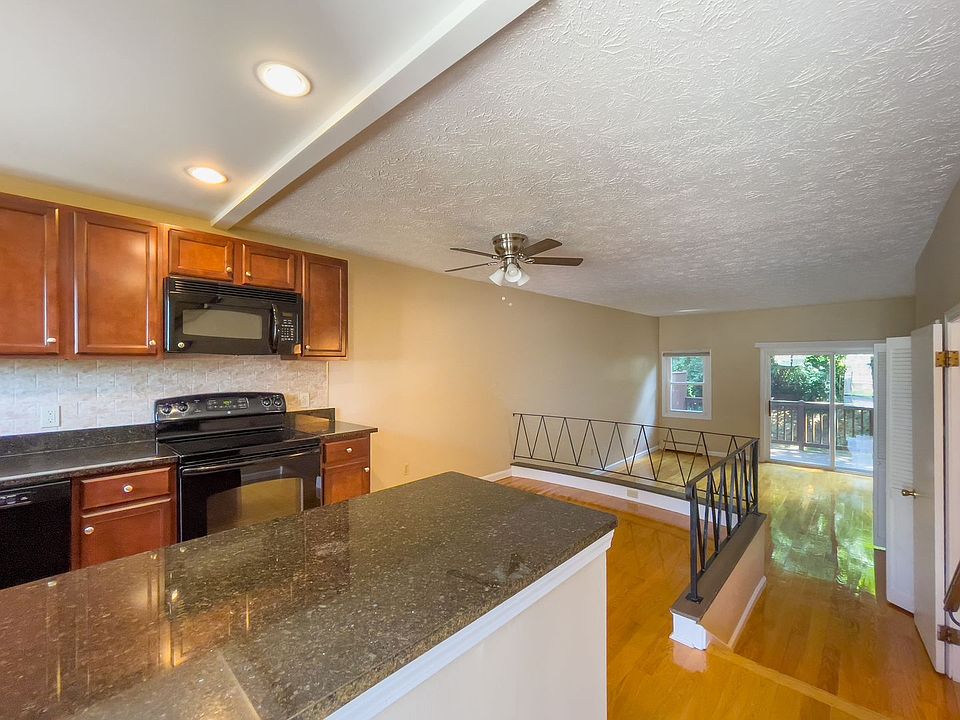 Linwood Apartments Colchester, CT Zillow