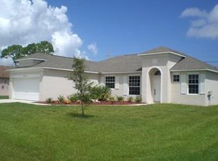 1265 SE Petunia Ave, Port Saint Lucie, FL 34952