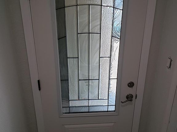 3rd image of 470 Wilde Ave