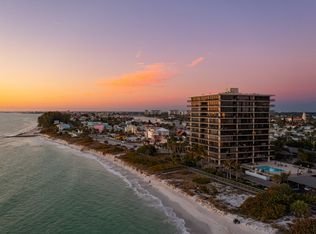 7650 Bayshore Dr, Treasure Island, FL 33706