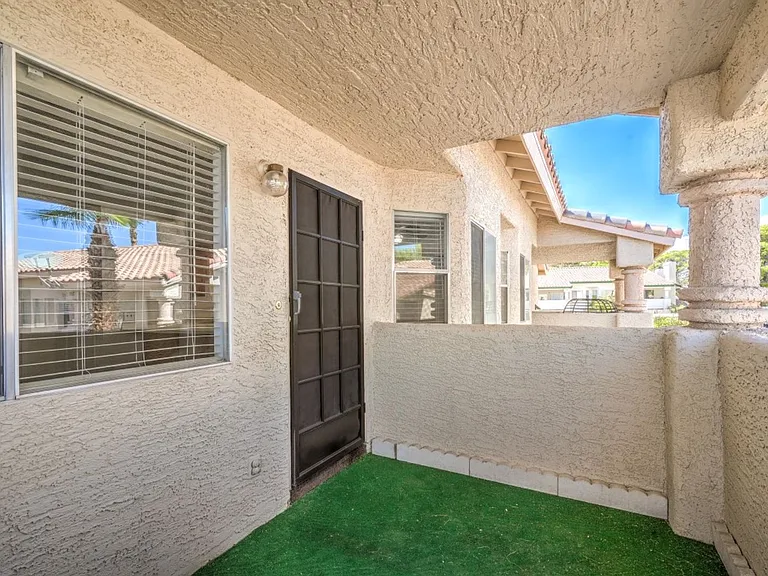 1333 Pinto Rock Ln #202 — Photo 3