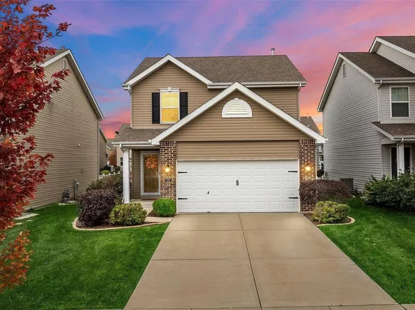 3356 Bentwater Pl, Saint Charles, MO 63301