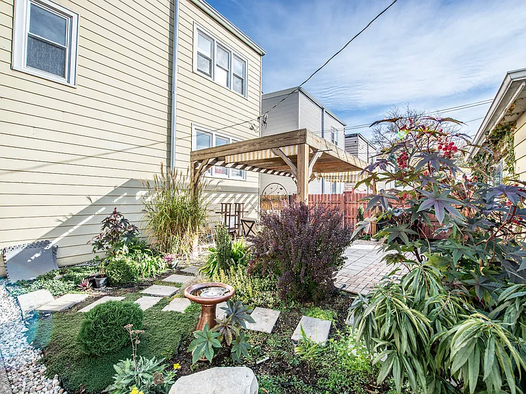 5013 W Montrose Ave #G — Photo 35