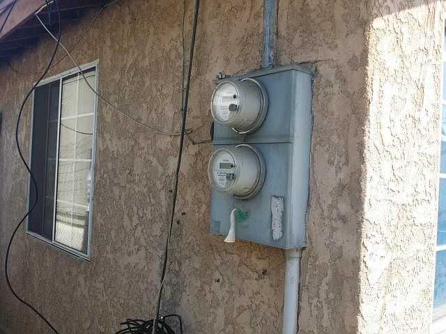 2nd image of 640 S La Verne Ave