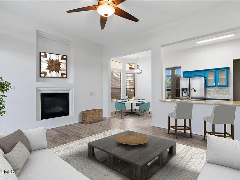 6401 Franklin Ridge Dr — Photo 12