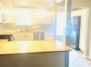 8610 Whitecastle Ln, Houston, TX 77088