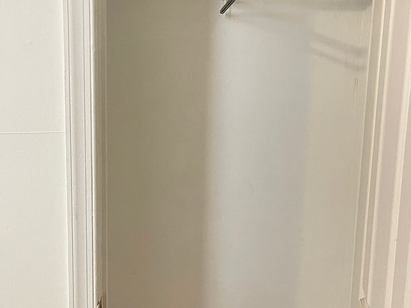 3rd image of 1429 Jackson St #2R