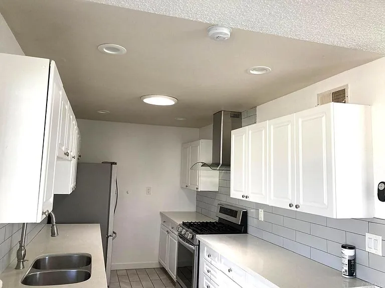 3791 Agosto St — Photo 39