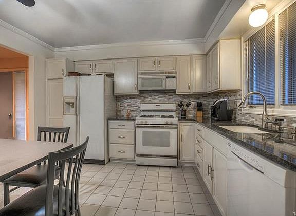 4th image of 6522 Red Cedar Ln #1