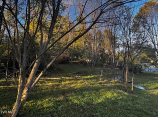 1244 Locust Grove Rd, Marion, VA 24354