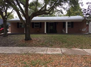 2540 Wilson Rd, Biloxi, MS 39531