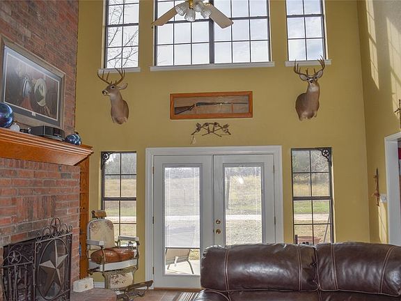 2nd image of 2764 County Road 276