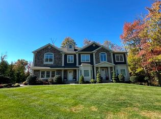 5 Countryside Ln, Warren, NJ 07059