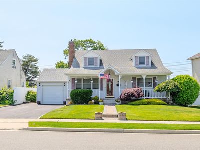 4 Underhill Avenue, Syosset, NY, 11791