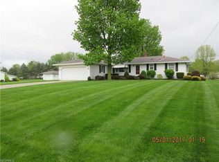 103 Wayne Ave, Creston, OH 44217