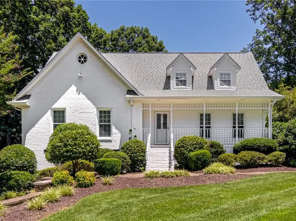 4909 Warfield Dr, Greensboro, NC 27406