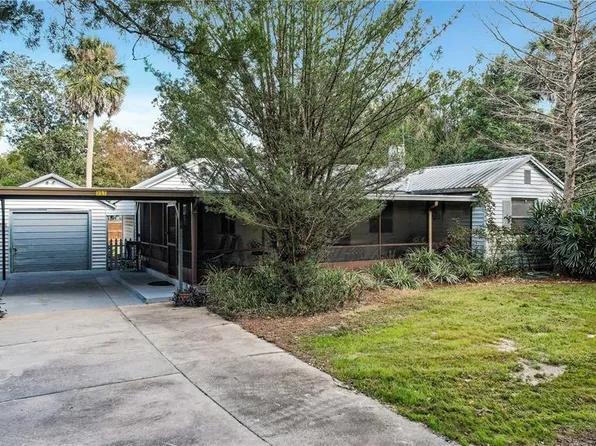 257 Desoto Ave, De Leon Springs, FL 32130