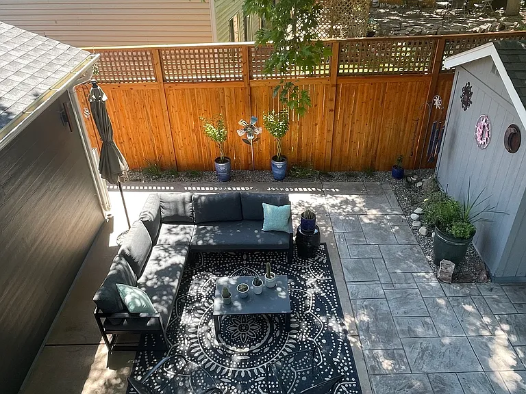 313 S Hoover Ave — Photo 5