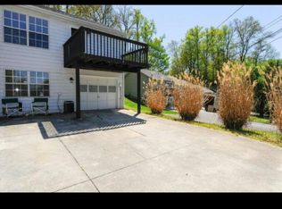 706 Shadywood Ln, Knoxville, TN 37923