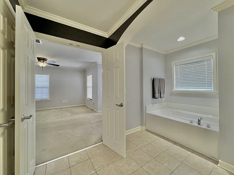 1948 Winpole Ln — Photo 30