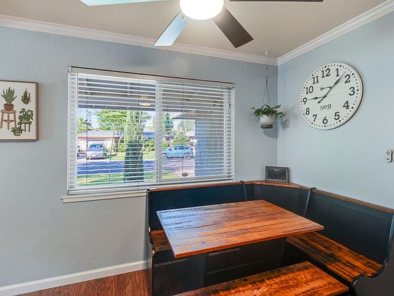5th image of 2545 Furmint Way
