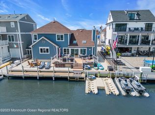 5 Starboard Ct, Brick, NJ 08723