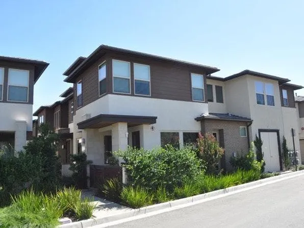 2504 Aperture Cir, San Diego, CA