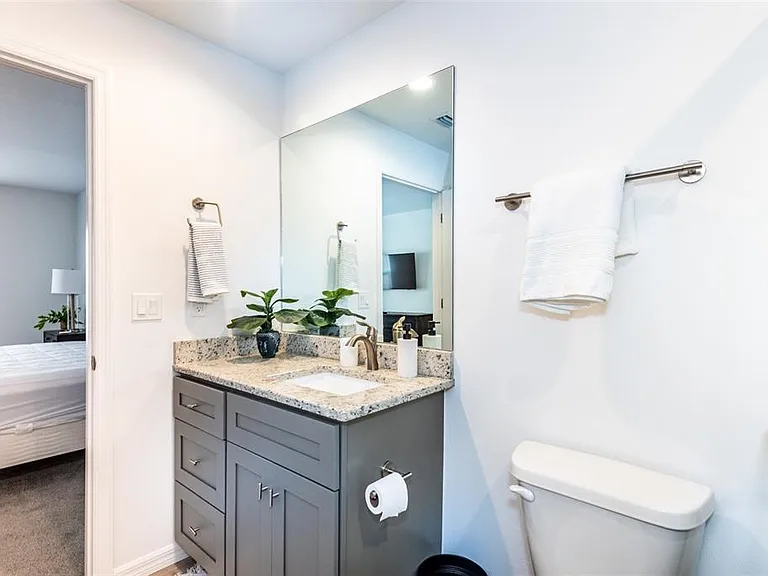 215 Lewis Cir #112 — Photo 22