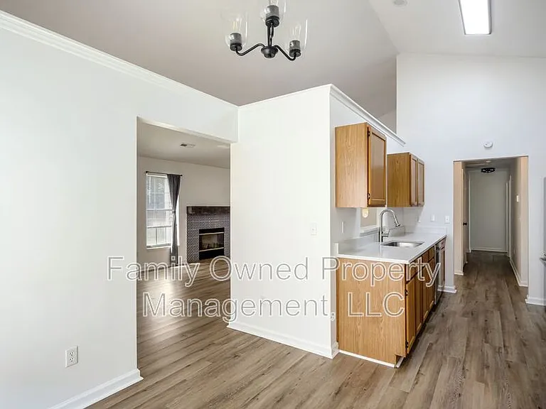 147 Danzid Dr — Photo 13