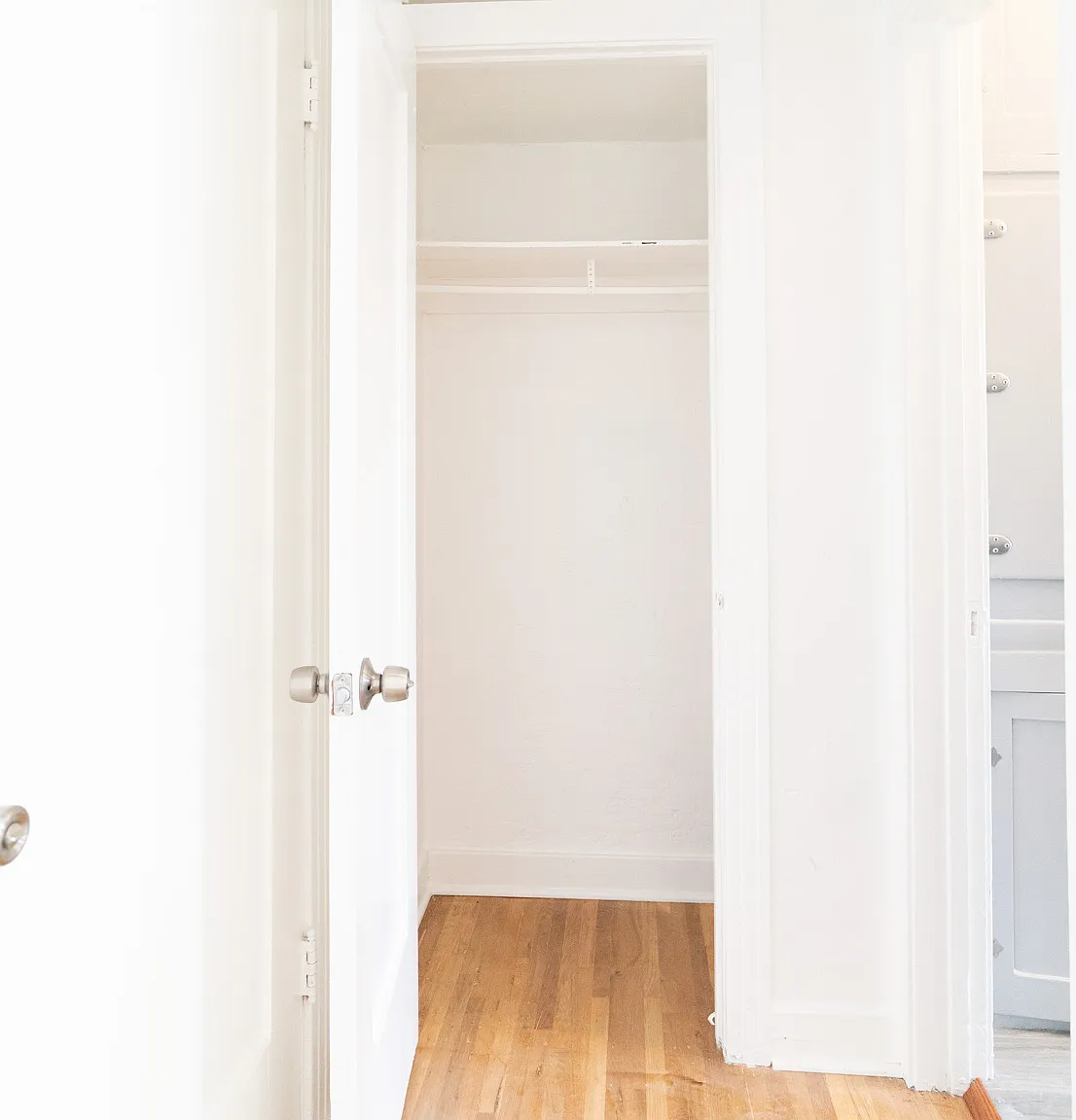 Studio, 400 sqft, $1,895 — Photo 3