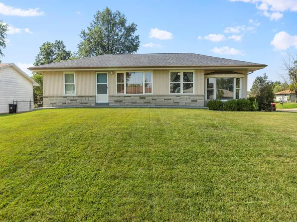 43 Buckley Meadows Dr, Saint Louis, MO 63125