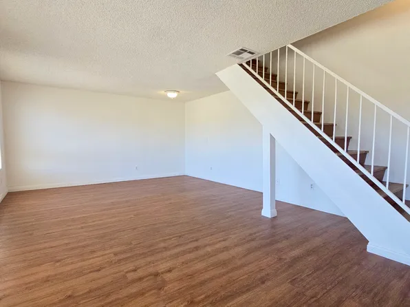 657 W California Ave APT 3, Glendale, CA 91203