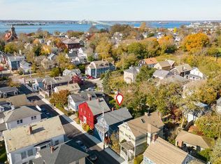 11 Poplar St, Newport, RI 02840
