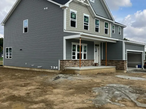 1705 Cabot Ln, Galena, OH 43021