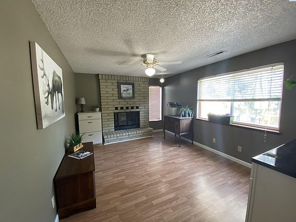 5th image of 8908 W Deschutes Dr