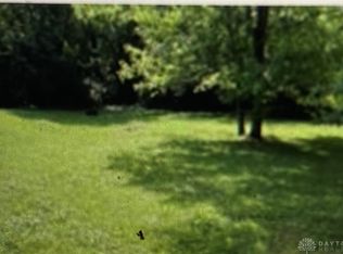 607 E Main St, Xenia, OH 45385