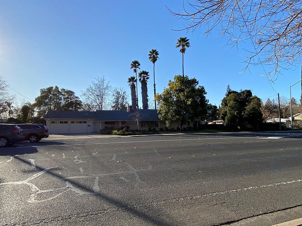 2nd image of 3345 Coffee Rd